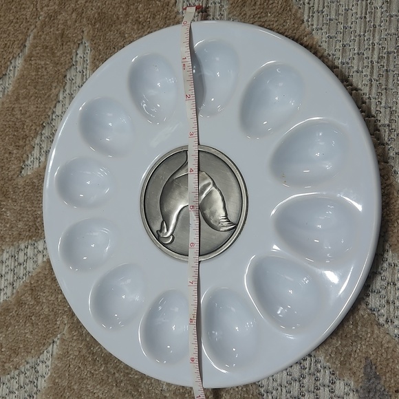 Boston Warehouse Trading Corp.  Silver metal Rooster Egg Plate - Picture 8 of 10